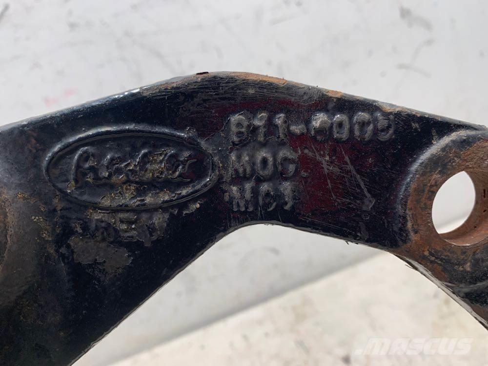 Peterbilt  Transportation - Others