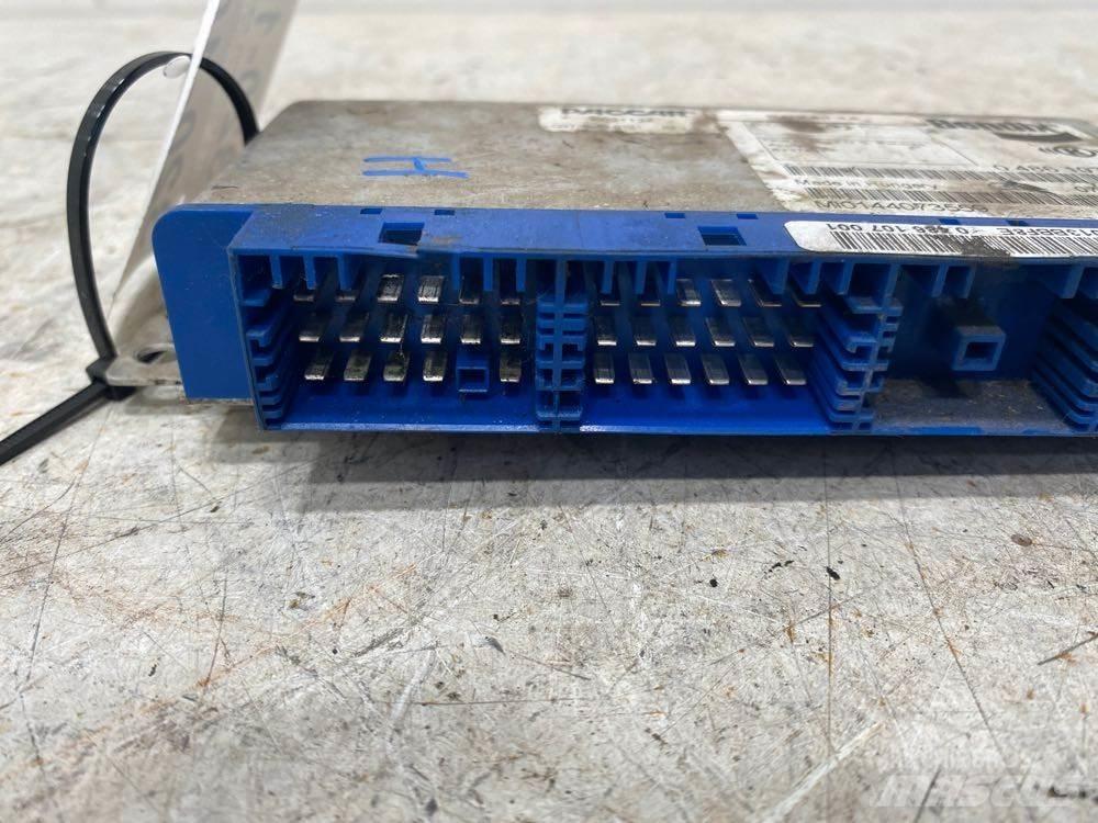Peterbilt  Electronics
