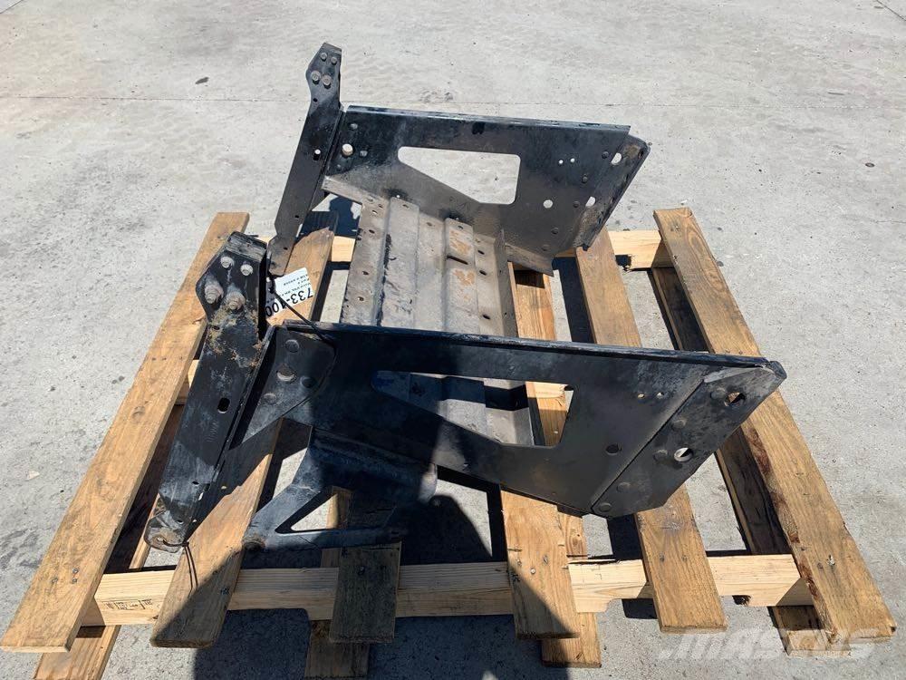 Volvo VNL Transportation - Others