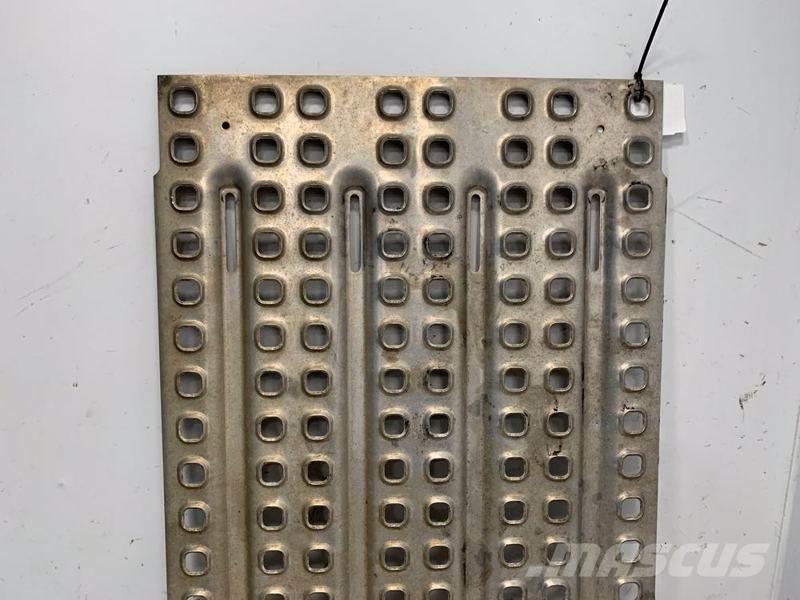 Volvo VNL Transportation - Others