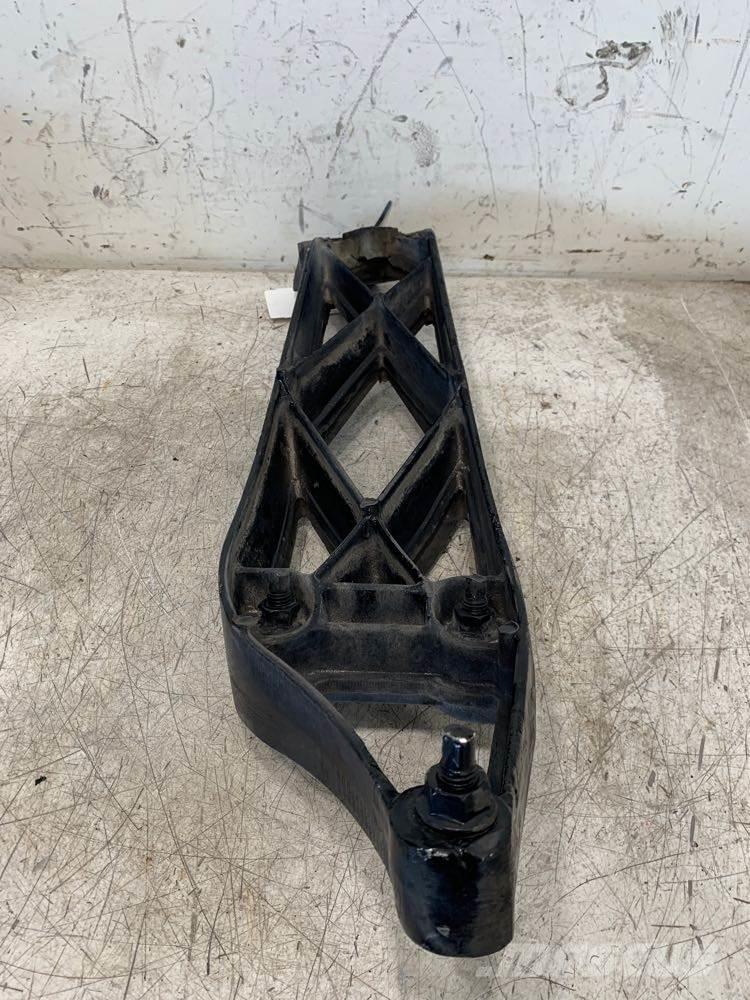 Volvo VNL Transportation - Others