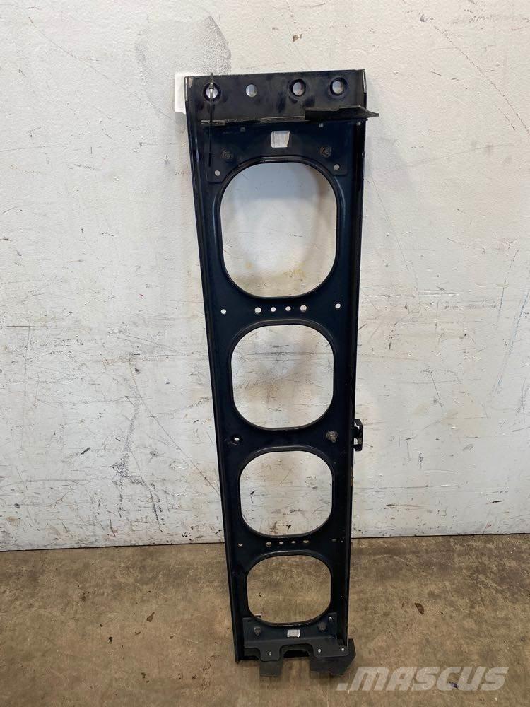 Volvo VNL Transportation - Others