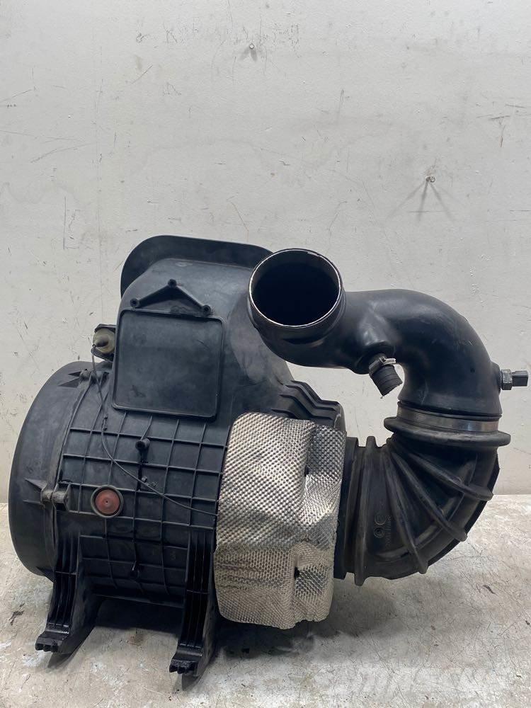 Volvo VNL Transportation - Others