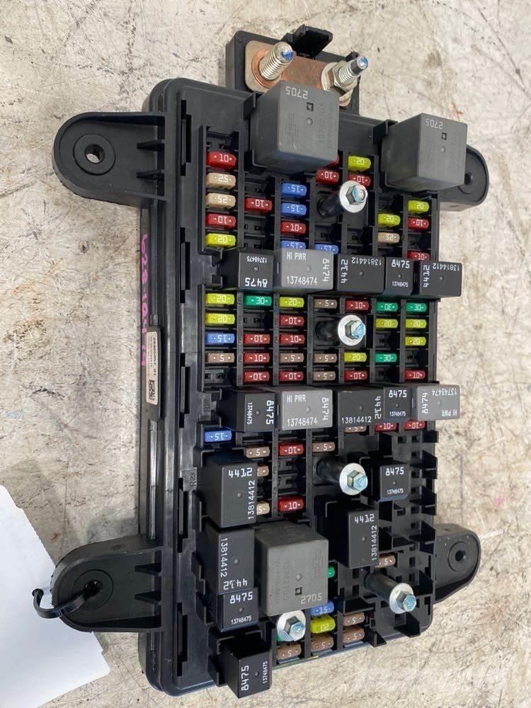 Volvo VNR Electronics
