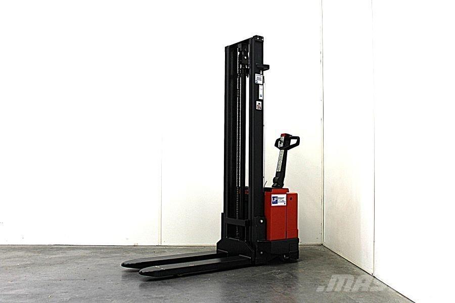 BT PPS 1200 MXM Pedestrian stacker