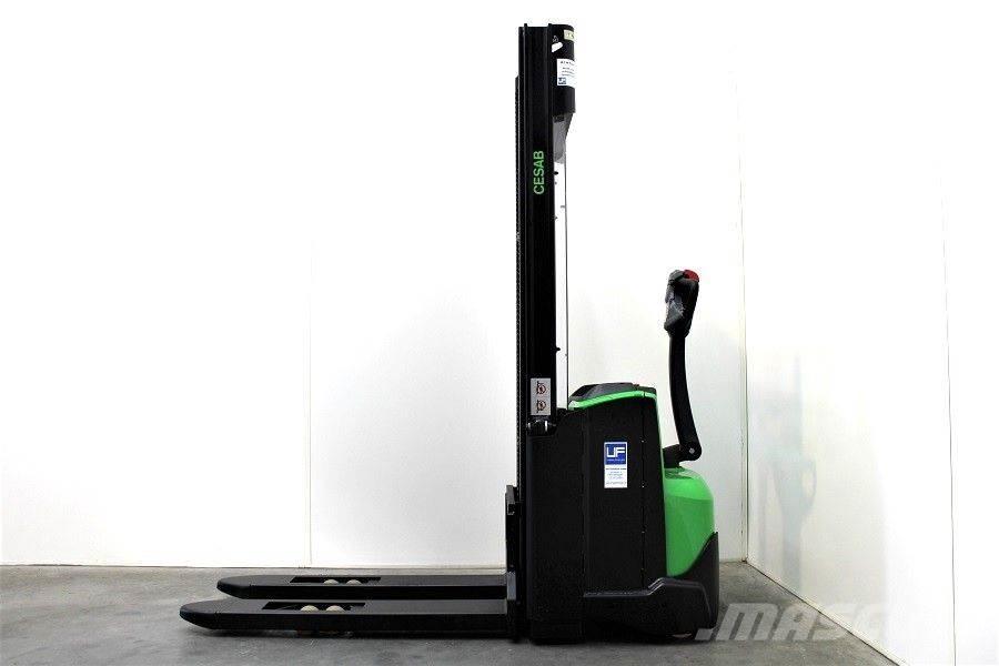 Cesab S 212 / 330 Pedestrian stacker