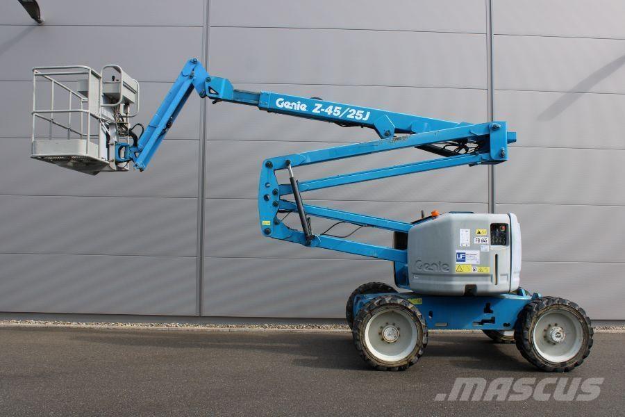 Genie Z 45 / 25 Articulated boom lifts