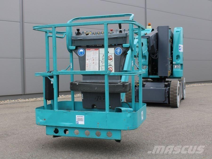 JLG E 300 AJP Articulated boom lifts