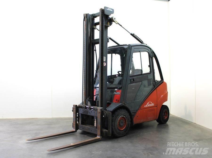 Linde H 25 D Diesel trucks