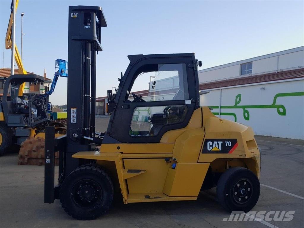 CAT DP70N1 Rough terrain trucks