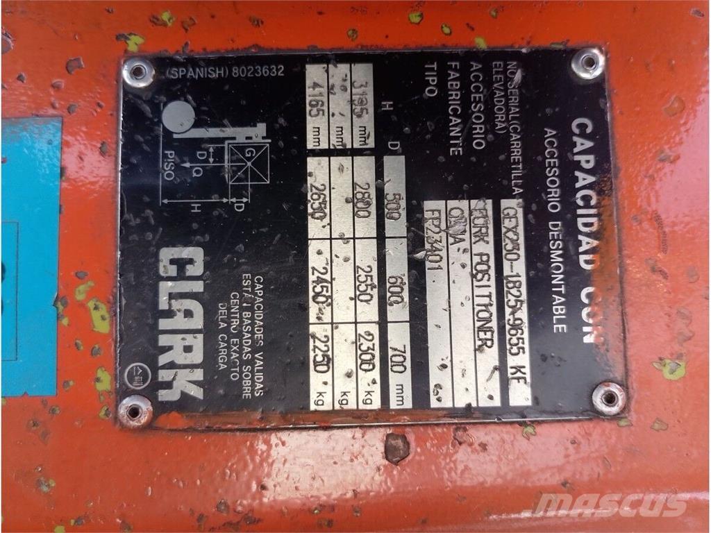 Clark GEX30 Material Handling - Others