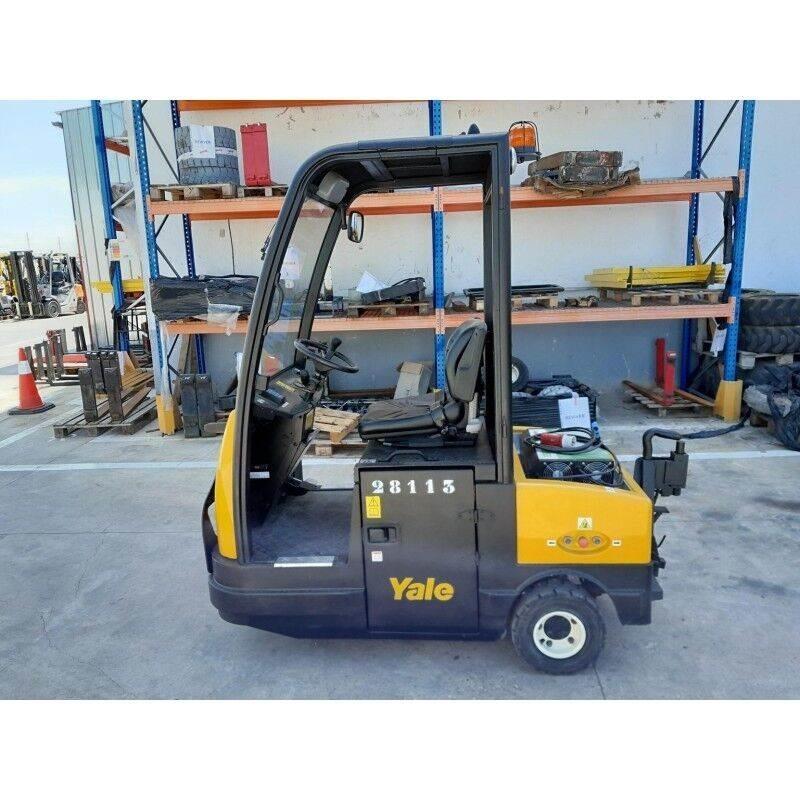 Hyster MT70 Towing trucks
