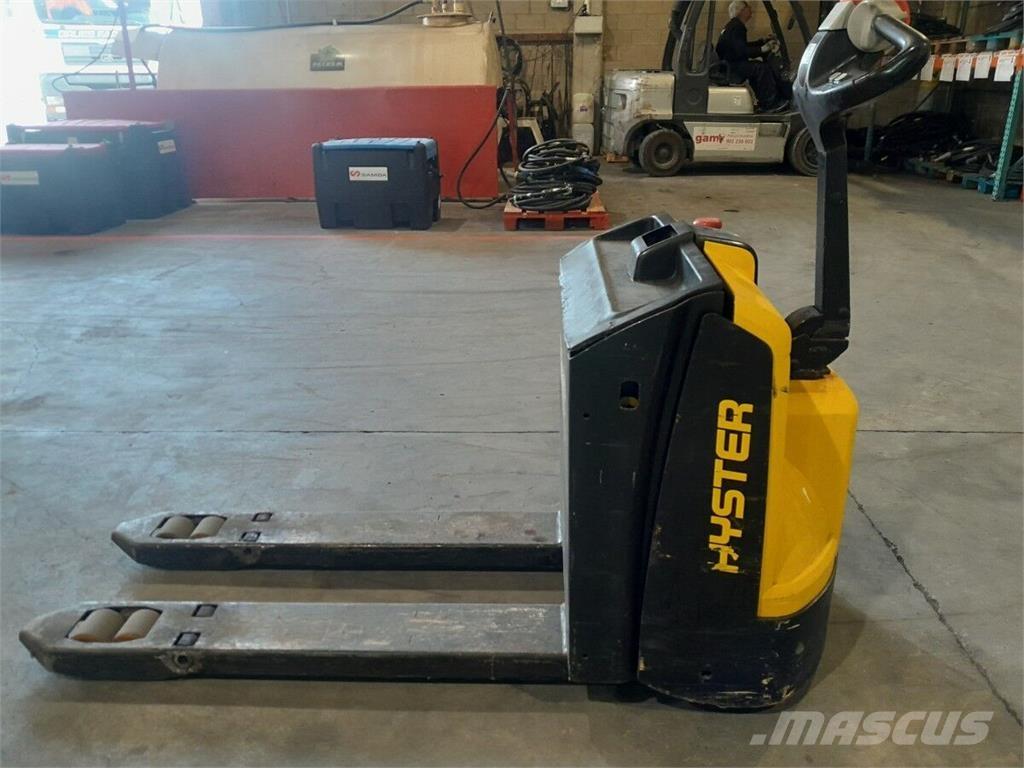 Hyster P1.6 Low lifter
