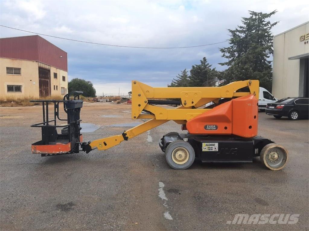 JLG E400AN Articulated boom lifts