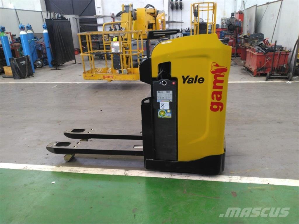 Yale MP20T Medium lift order picker