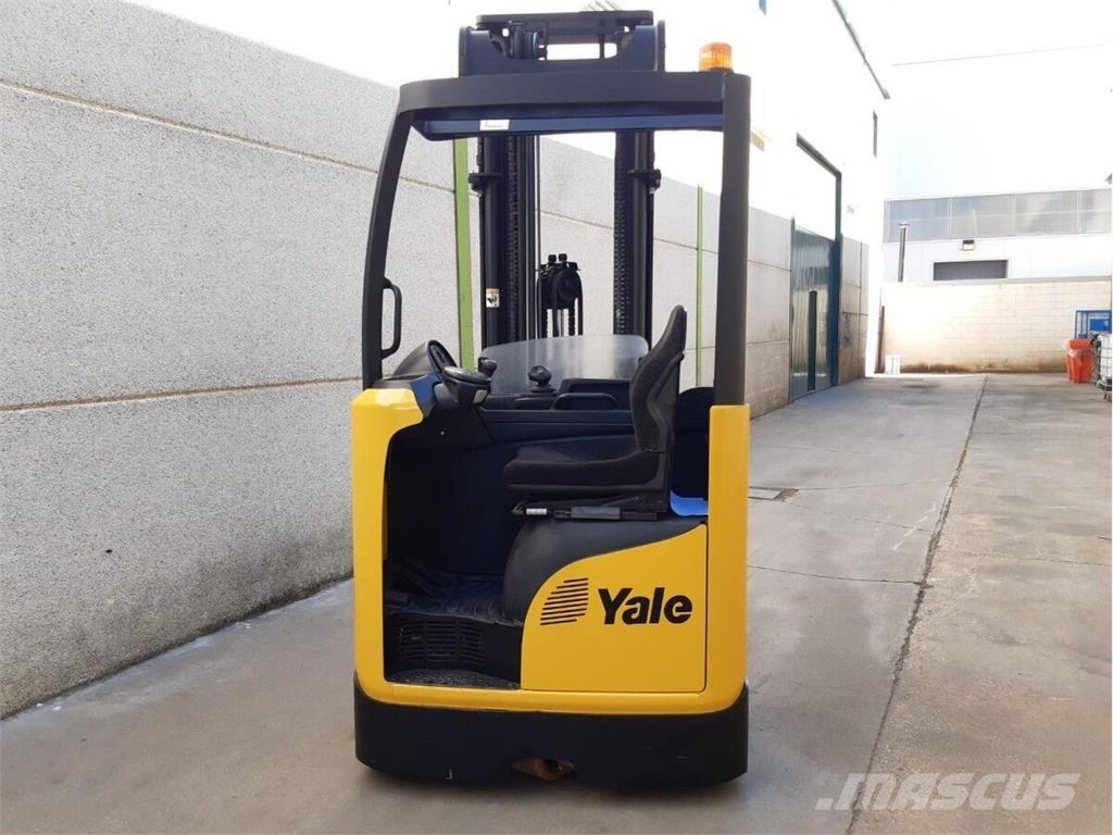 Yale MR14 Reach trucks