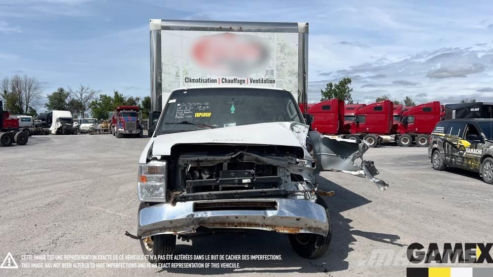 Ford E-450 Tractor Units