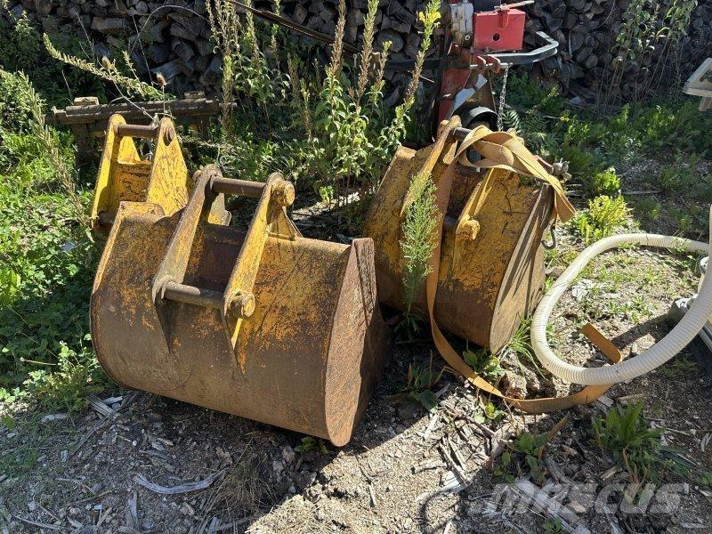 JCB 3 CX Backhoe loaders