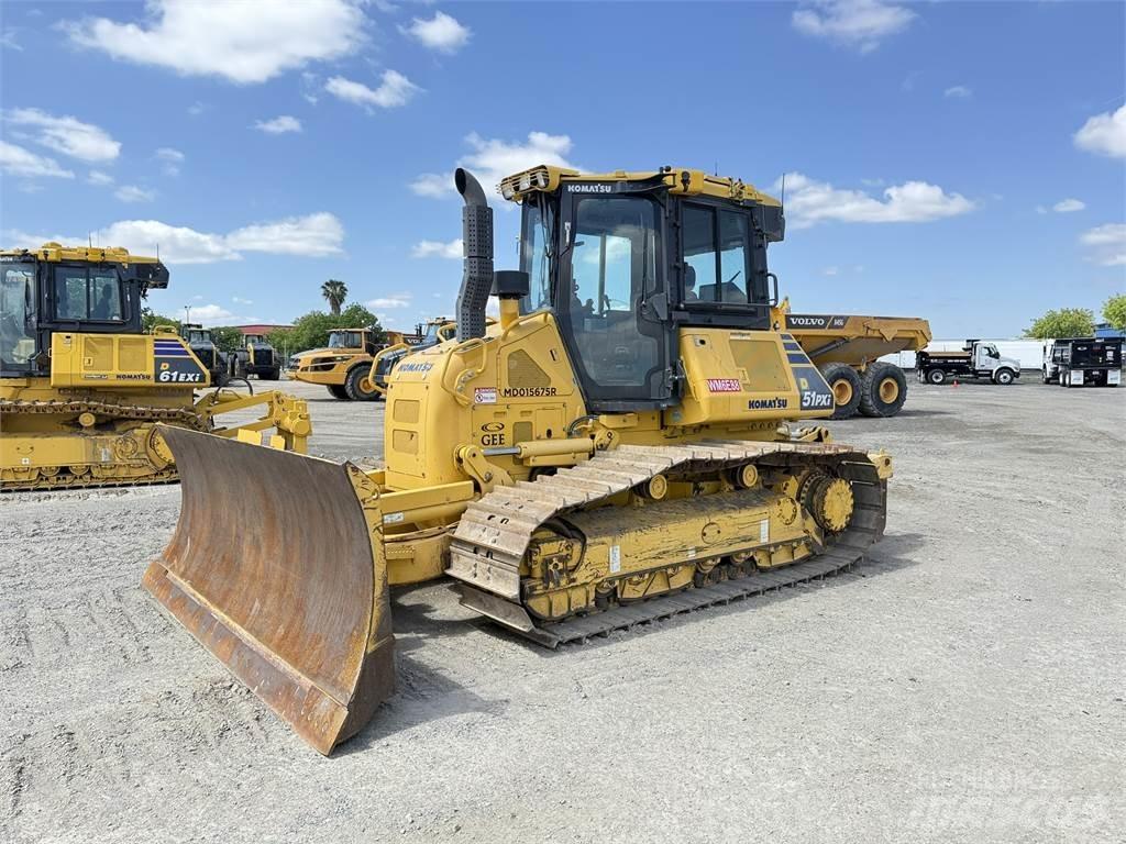 Komatsu D51PXi-24 Crawler dozers