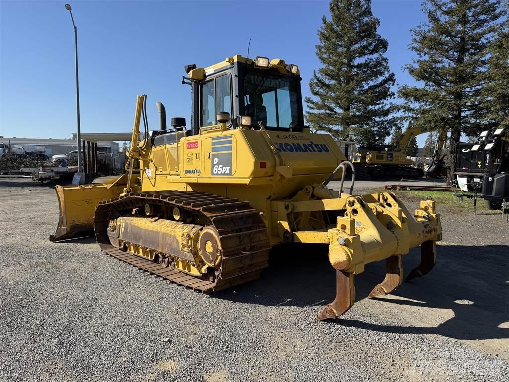 Komatsu D65PX-18 Crawler dozers