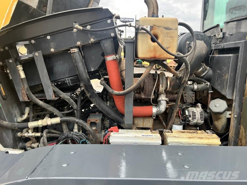 New Holland F 106.6 A Graders