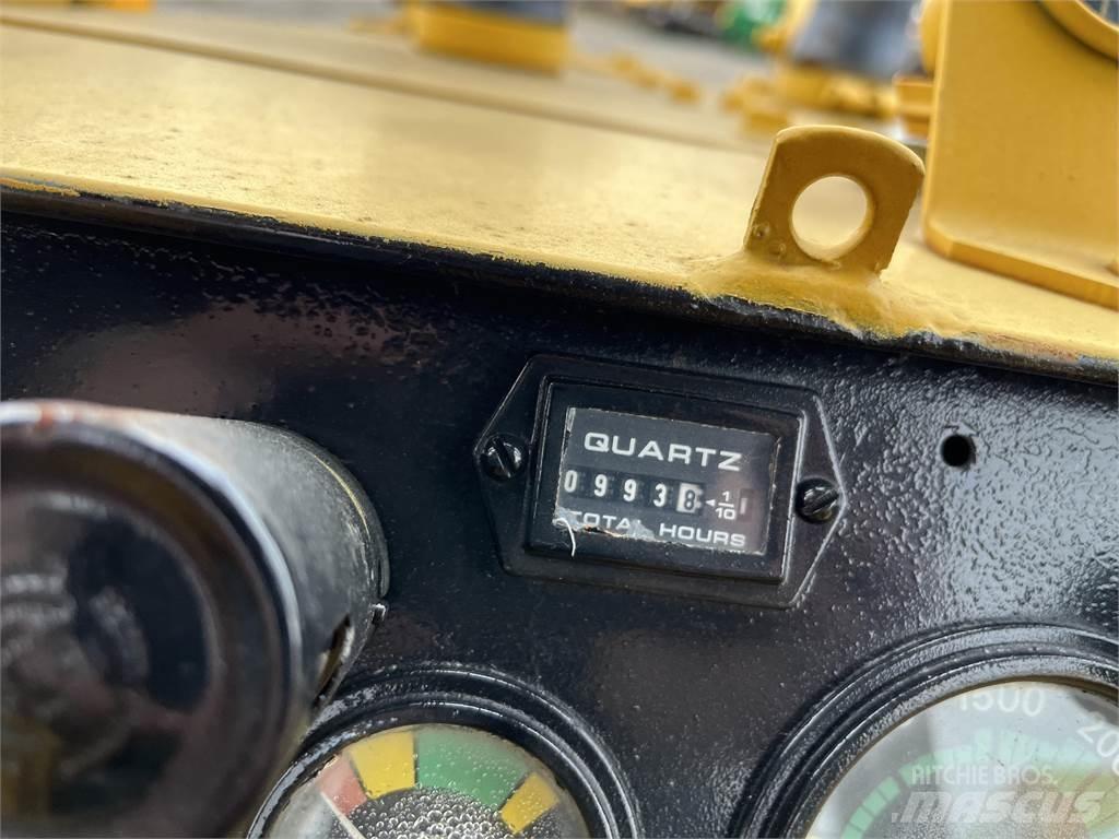 CASE 850C Crawler loaders