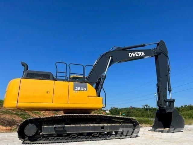 John Deere 250G Crawler excavators