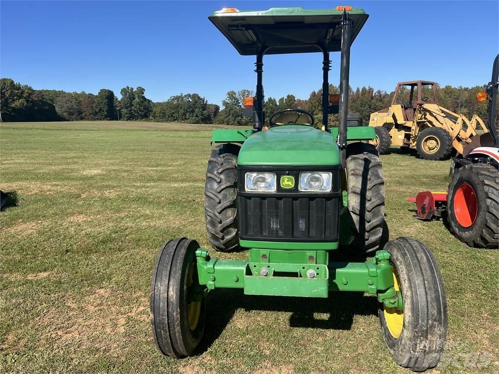 John Deere 5103 Tractors