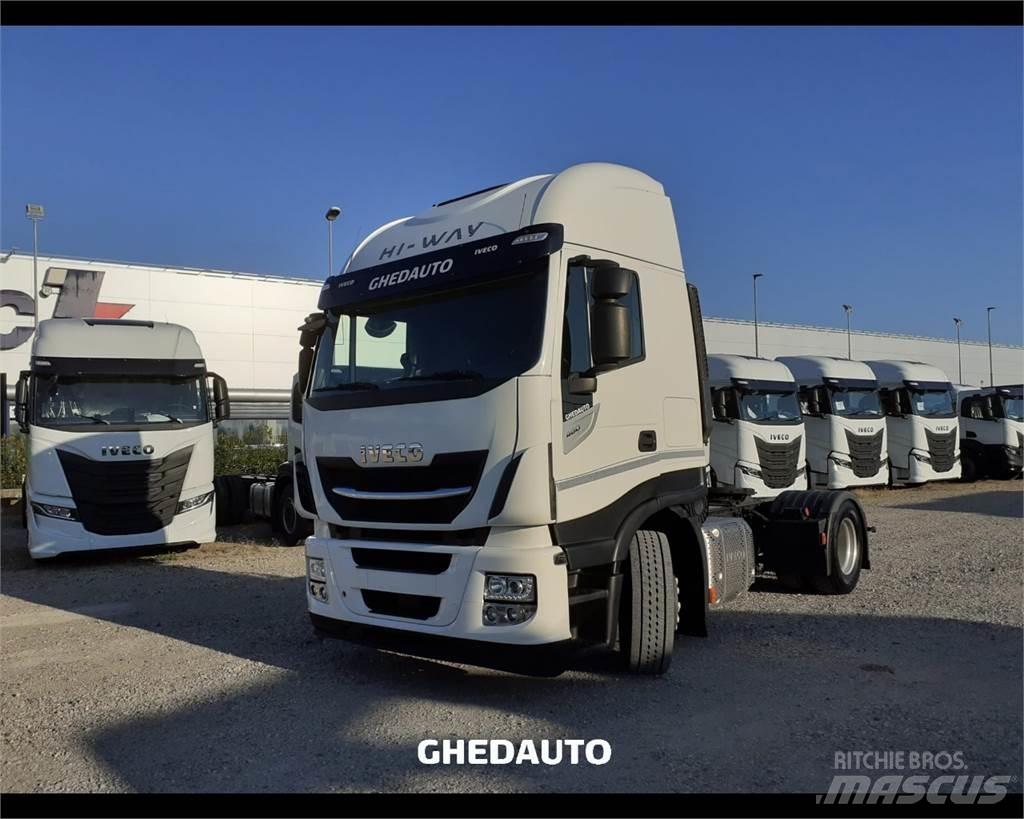 Iveco AS440S48T/P Box body trucks