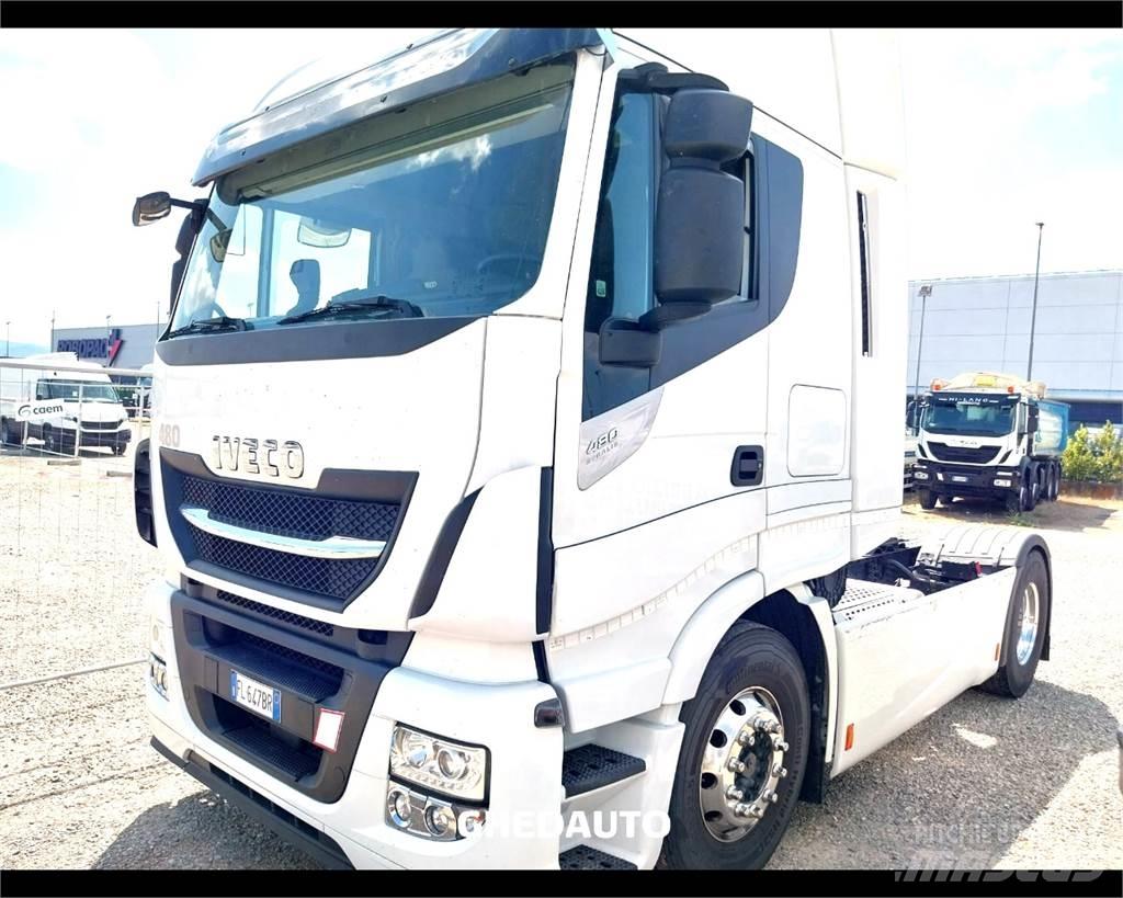 Iveco AS440S48T/P Box body trucks