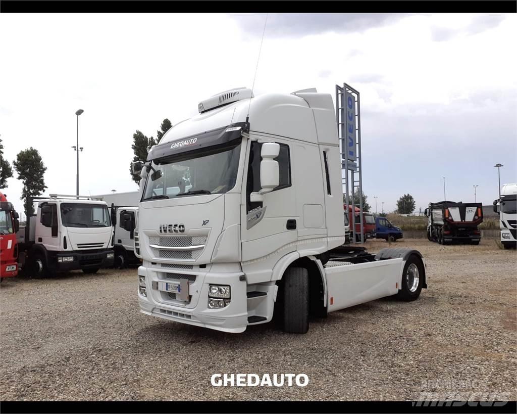 Iveco AS440ST/P Box body trucks