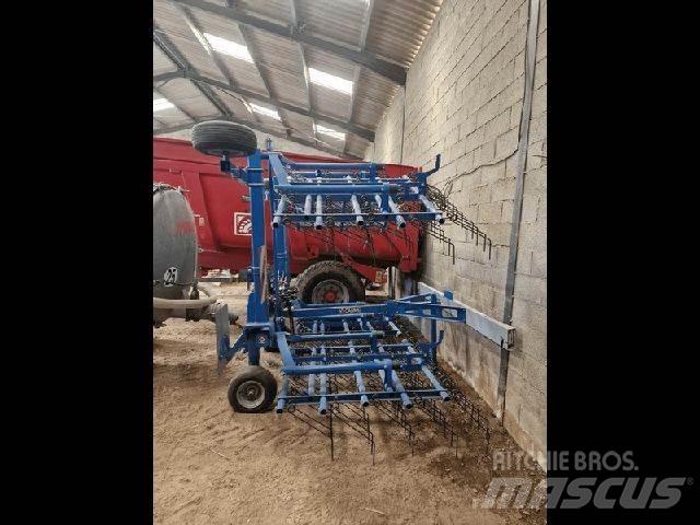  Carre SARCLERSE Other tillage machines and accessories
