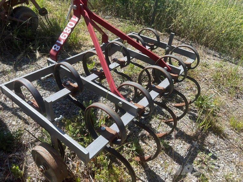 Morgnieux VSR 11 Row crop cultivators