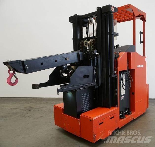 Baka EFV2500SO Self propelled stackers