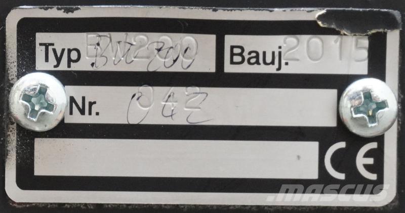 Gruma BW200 Other attachments and components