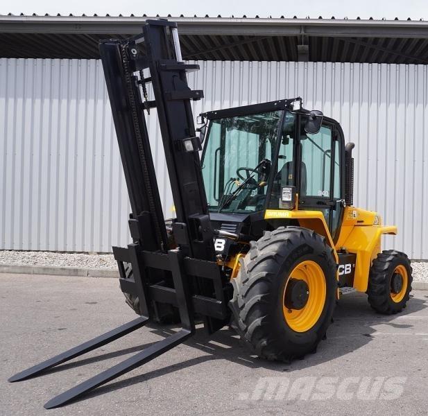 JCB 940-4 Rough terrain trucks