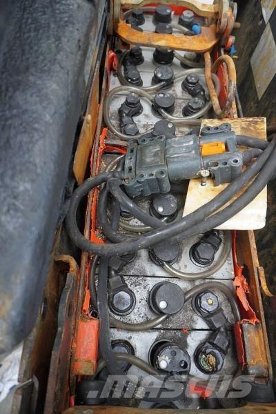 Linde N 20 132 Low lift order picker