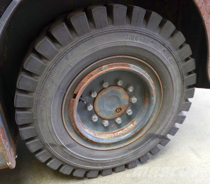 Linde W 20 127 Towing trucks