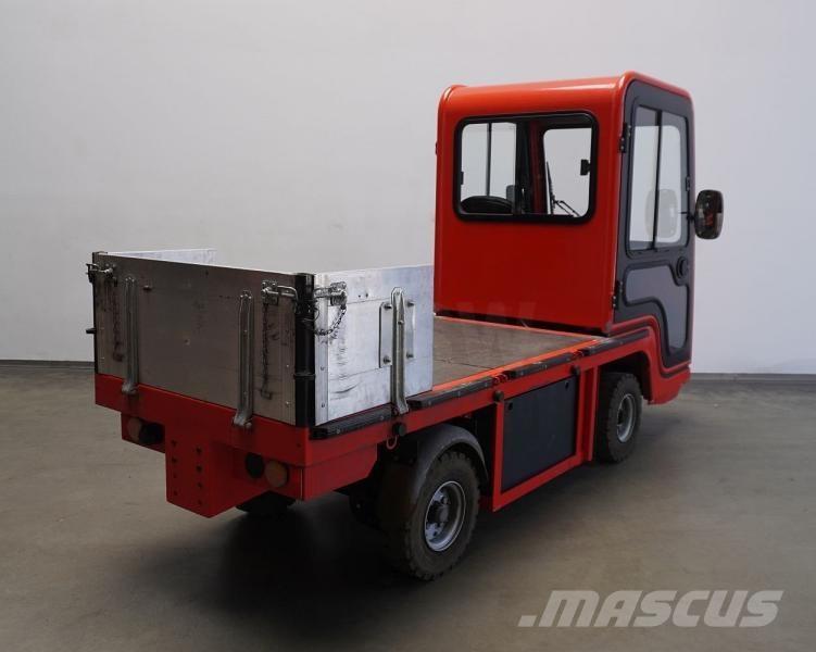 Pefra 610 Towing trucks