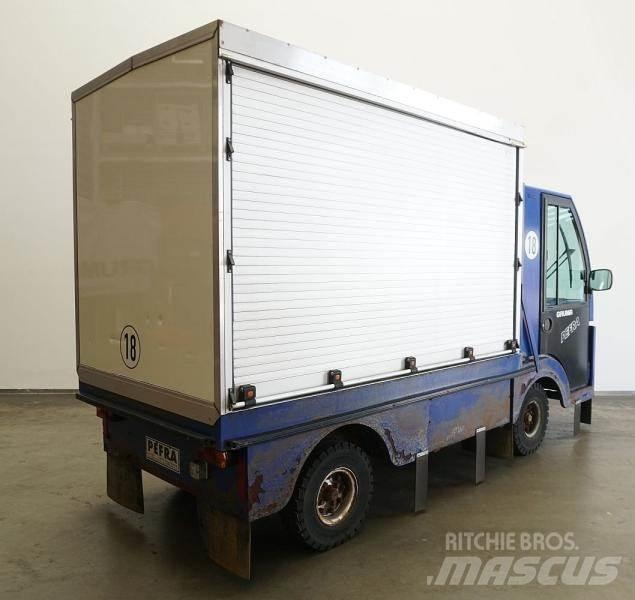 Pefra 615 Towing trucks