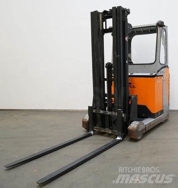 Still FM-X14 Reach trucks