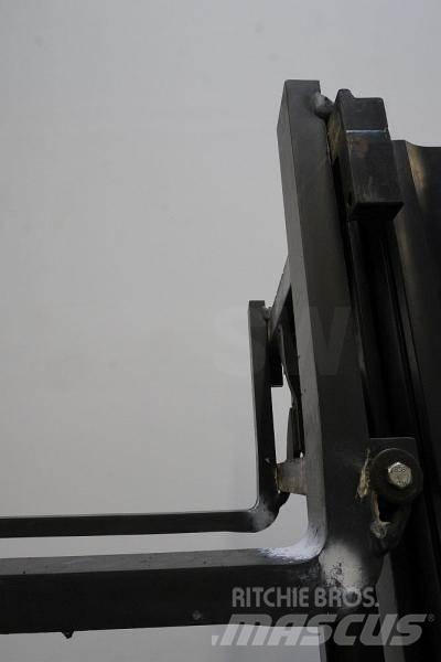 Still FM-X14 Reach trucks