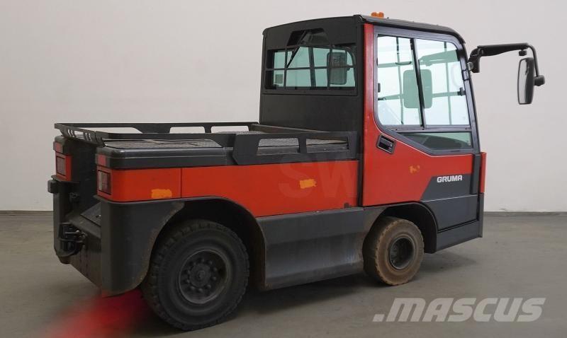 Still R07-25 Towing trucks