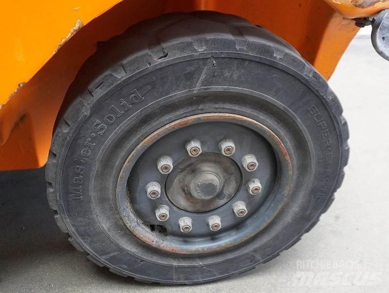 Still R70-45T Forklift trucks - others