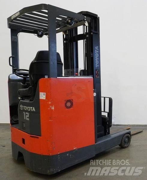 Toyota 6FBRE12 Reach trucks