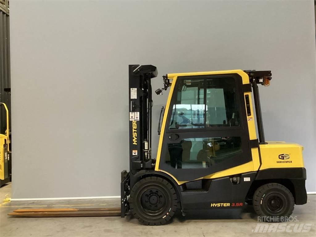 Hyster H3.5A Diesel trucks