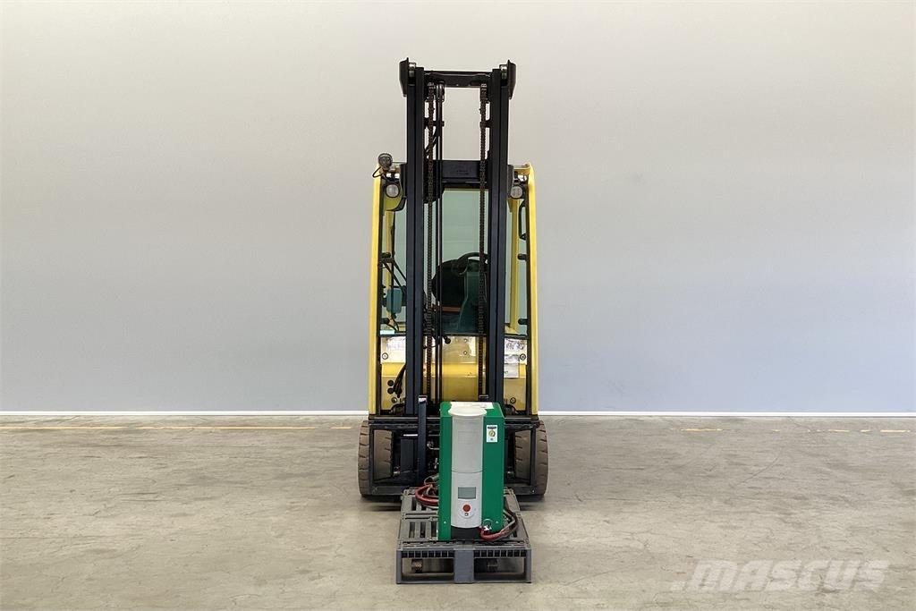 Hyster J2.0XN Electric forklift trucks