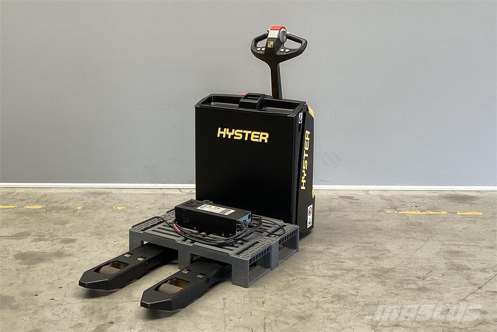 Hyster P1.8 Pedestrian stacker