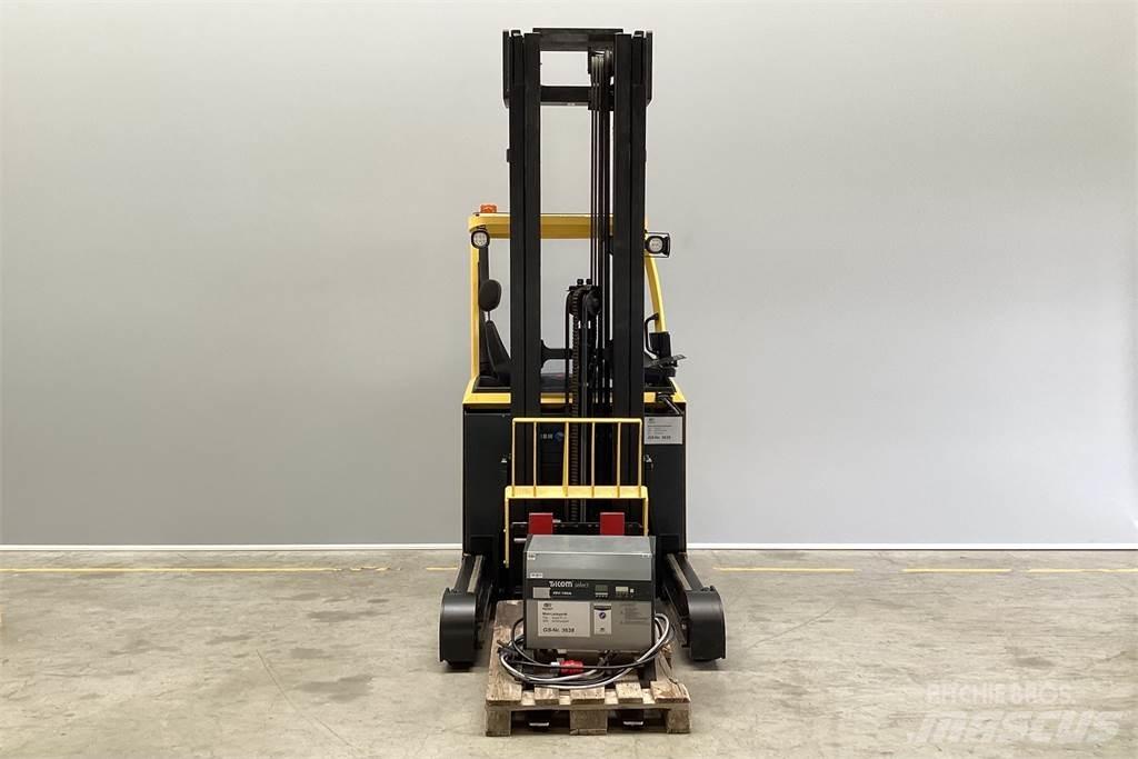 Hyster R1.4 Reach trucks