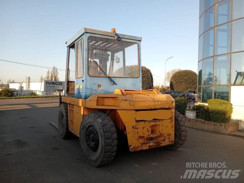 Linde H100 Forklift trucks - others
